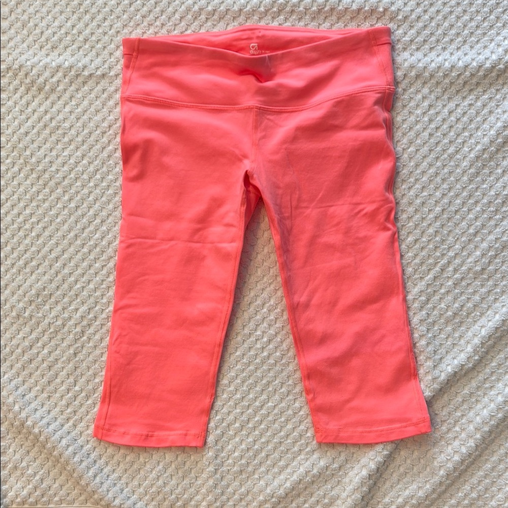 GAP Orange Capris NWOT